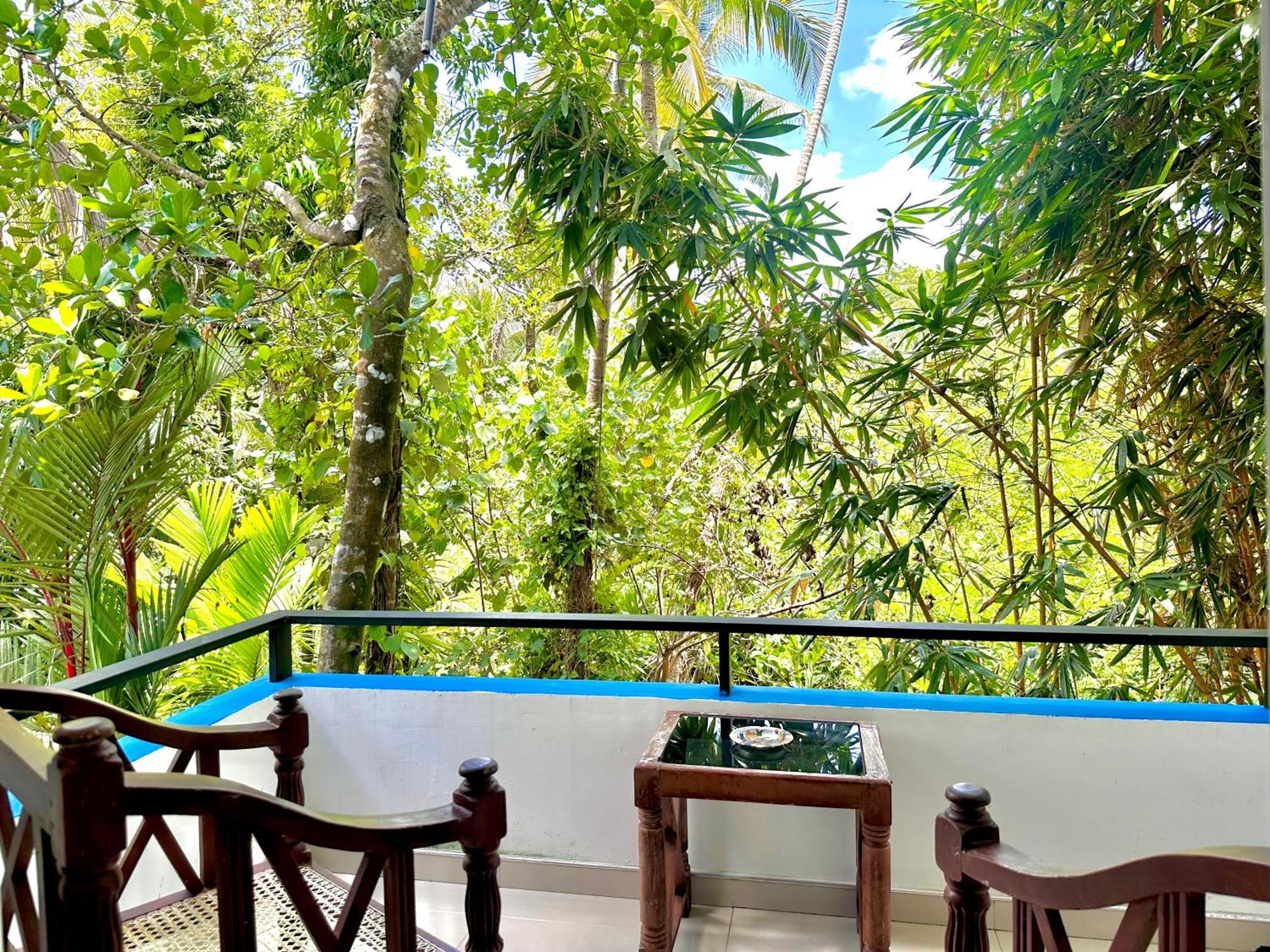 Jungle Fence Bed and Breakfast Bentota Buitenkant foto